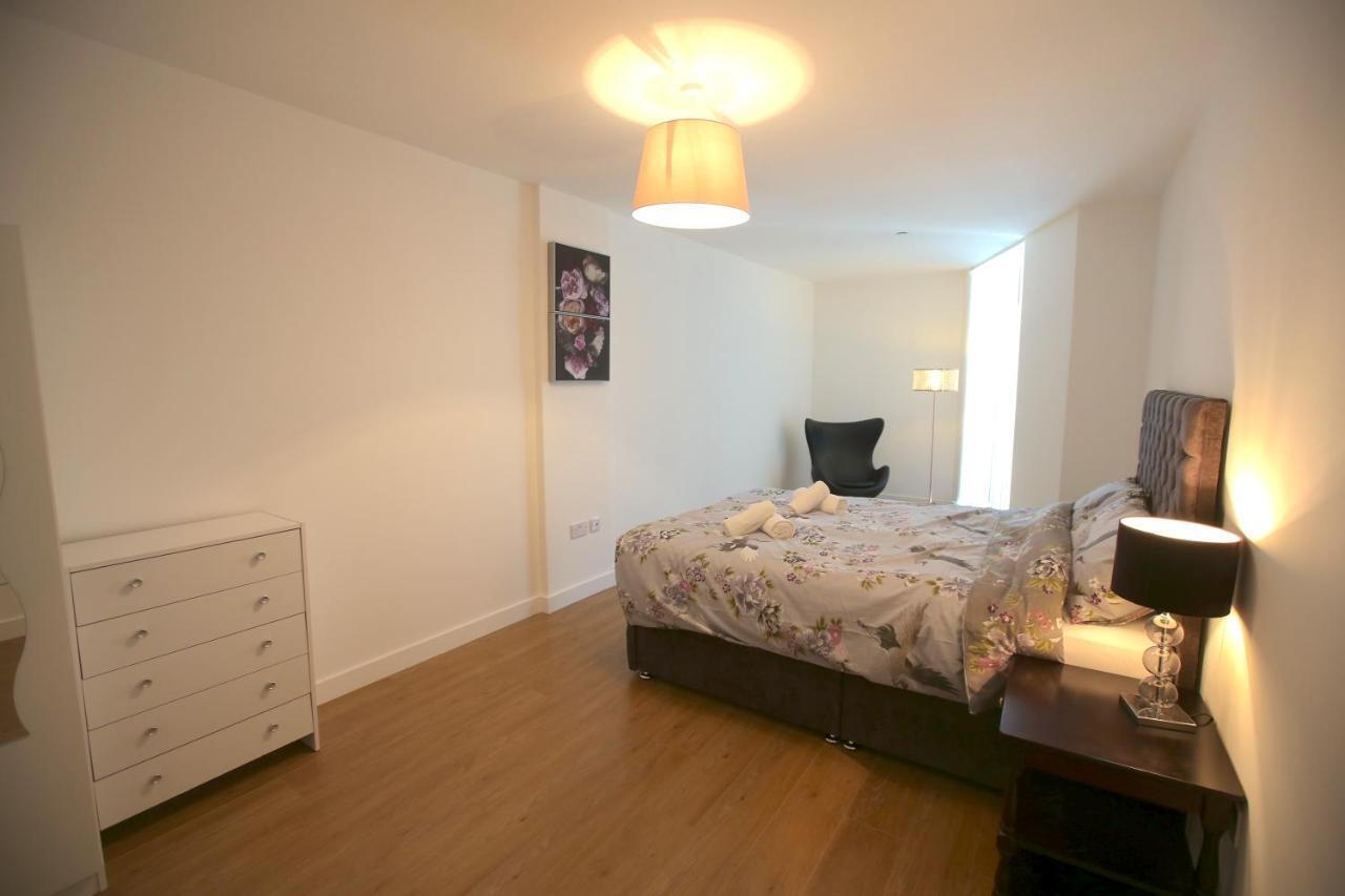 Infinity Apartments Bracknell Luaran gambar